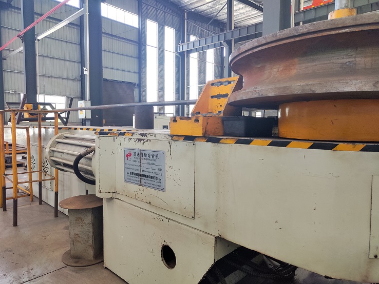 高速自動(dòng)彎管機(jī)